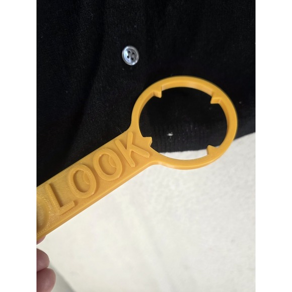 Liz Claiborne Cardigan Sweater 100 Cashmere 2-Ply Ws L Solid Blk Perforated READ - Picture 7 of 12